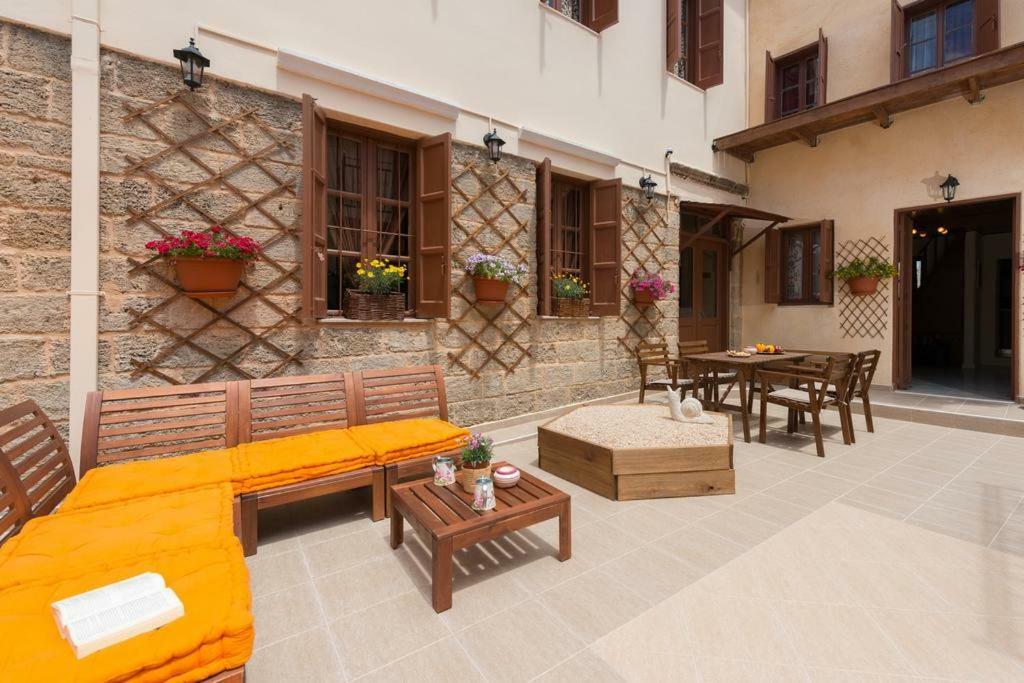 شقة The White House Of Rhodes Rhodes City المظهر الخارجي الصورة